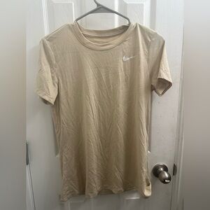 Nike running top - women’s AQ3210-126